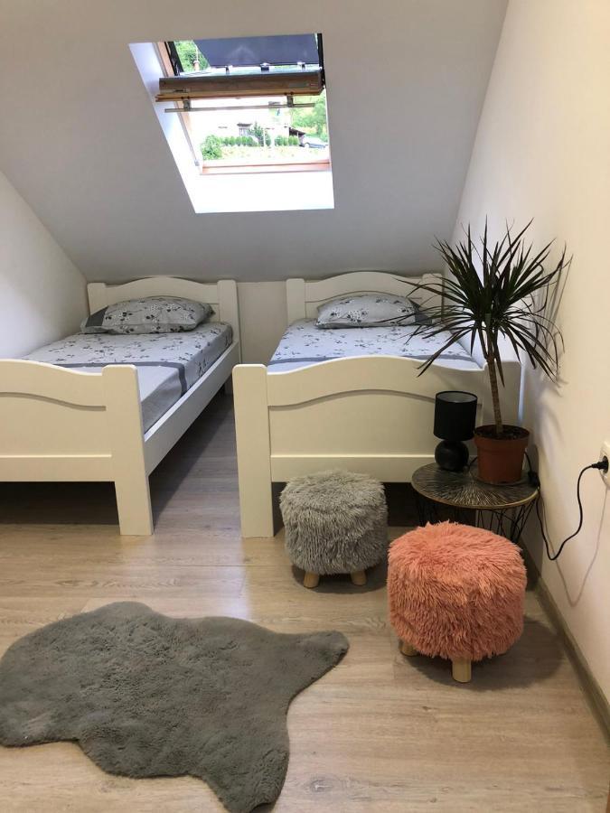 Peaceful Apartment Плужине Экстерьер фото